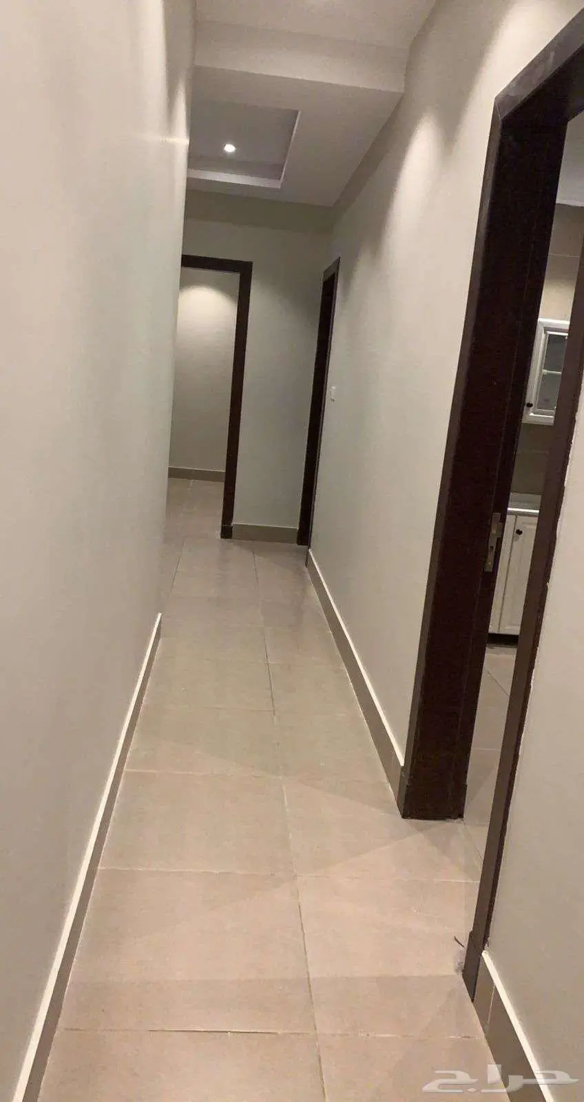 ملحق علوي للإيجار   مدخل خاص   سطح خاص بالكامل 0