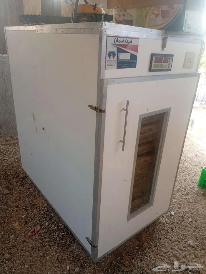 فقاسه يدوي 3000 بيضه وارد القصيم 2