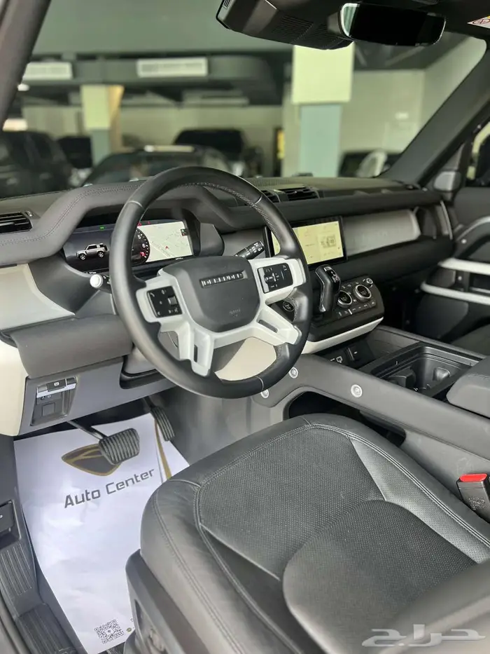 LAND ROVER DEFENDER 90 SE P300 2023 GREY 7
