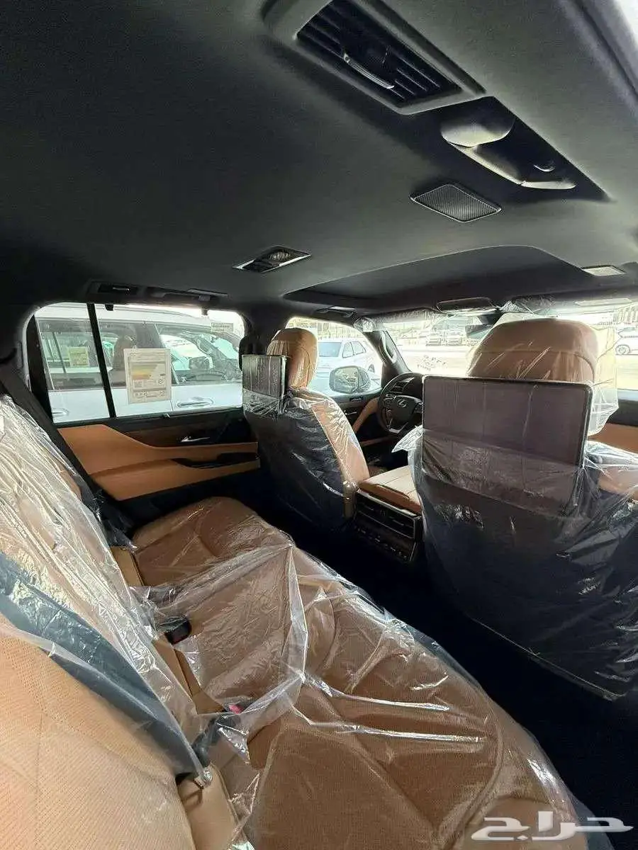 لكزس F SPORT 2025 ب580.000 شامل 6
