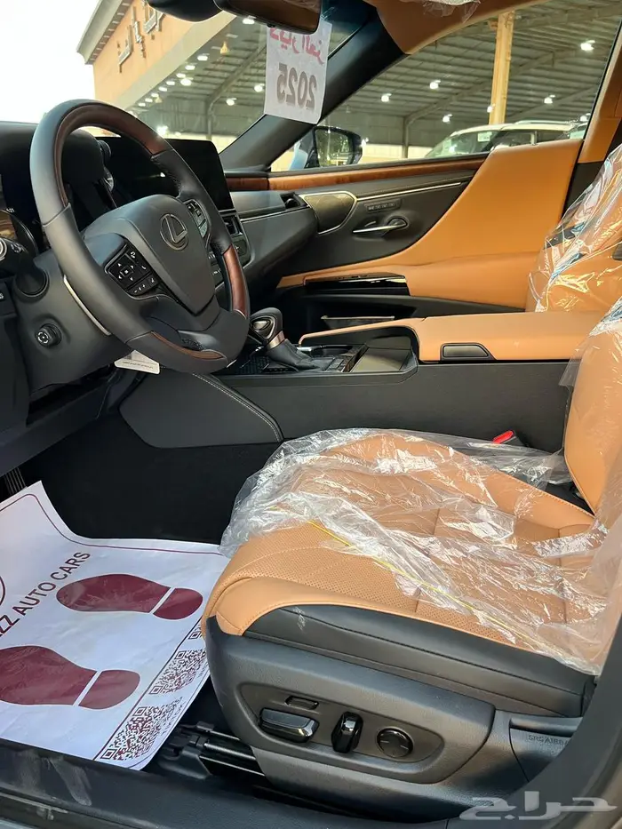 لكزس ES 350 DD بحريني 2025 رمادي وتيتانيوم 0