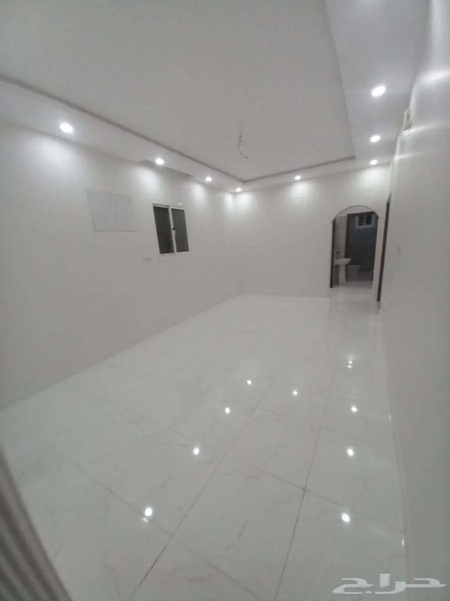 شقه جديده للايجار بالمصيف 3 5