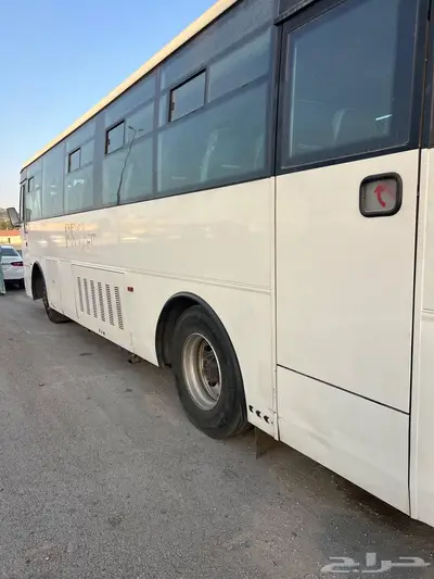 اشوك ليلاند 2022 مكيف 64 كرسي 6