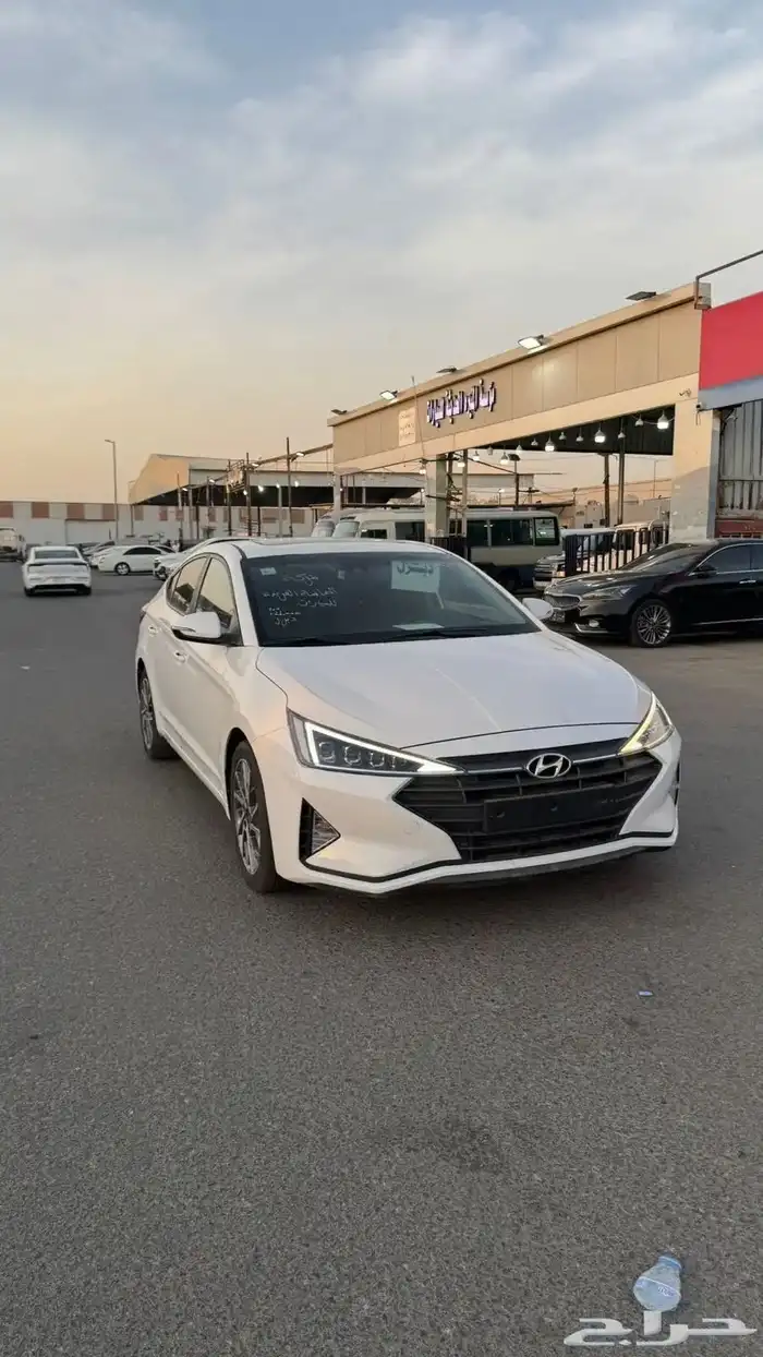هيواندي النترا ديزل 2019 فتحه سقف بطاقة جمركية 10