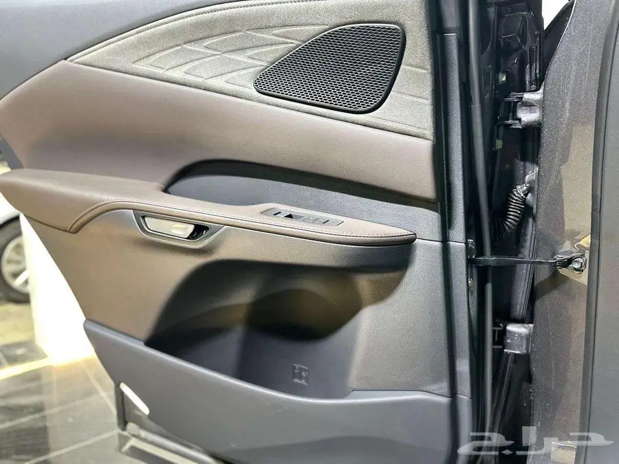لكزس RX350 - BB موديل 2025 كاش واقساط 18