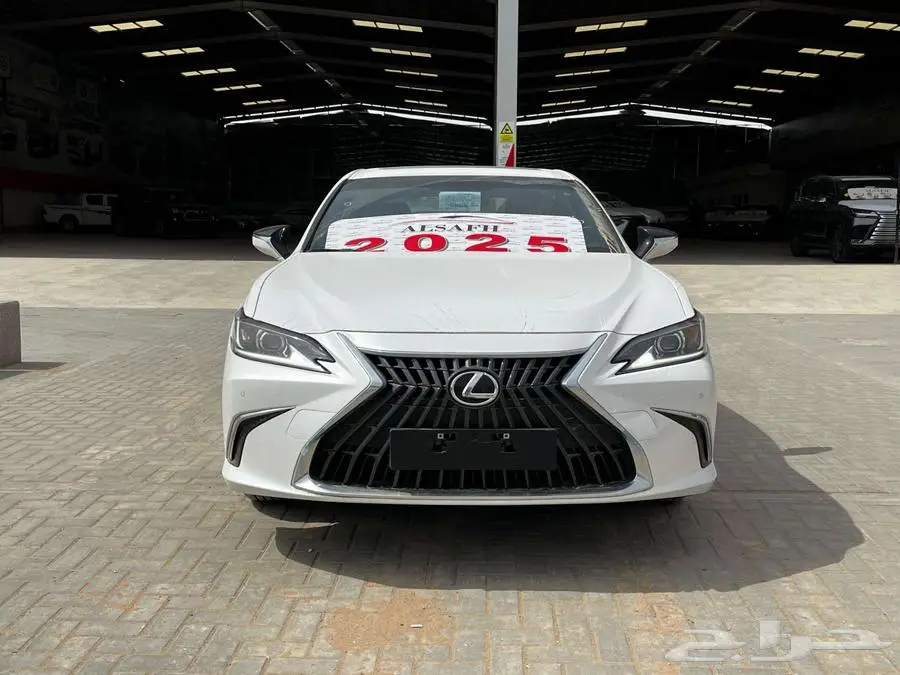لكزس ES 250 AA 2025 0
