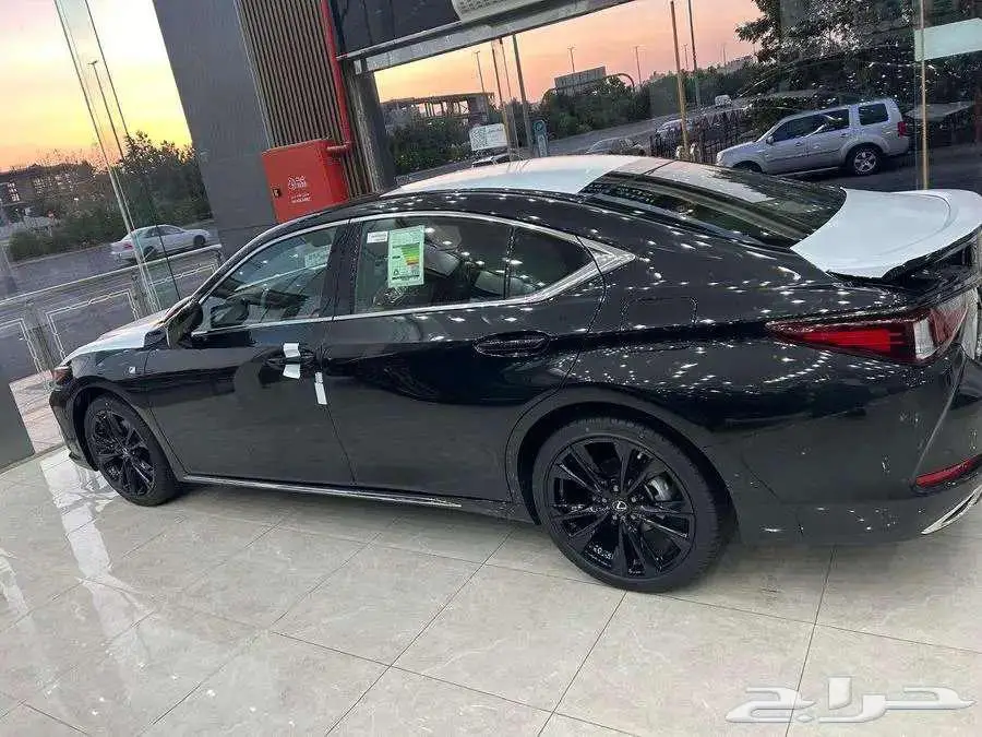 لكزس ES350 FF اسبورت 2025 3