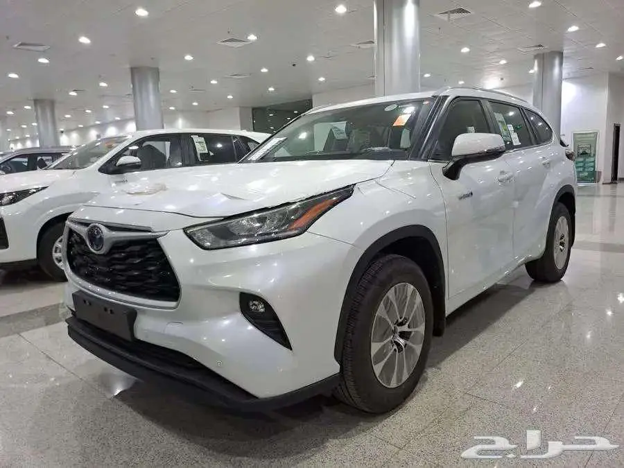 تويوتا هايلاندر نص فل GLE 2025 0