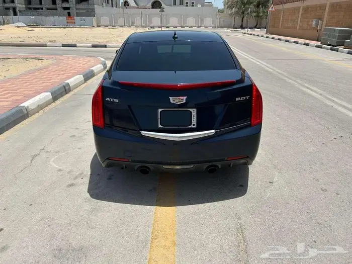 كاديلاك 2017 5