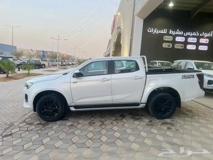 ايسوزو ديماكس GT 2025 كاش وتمويل علي جميع البنوك 0