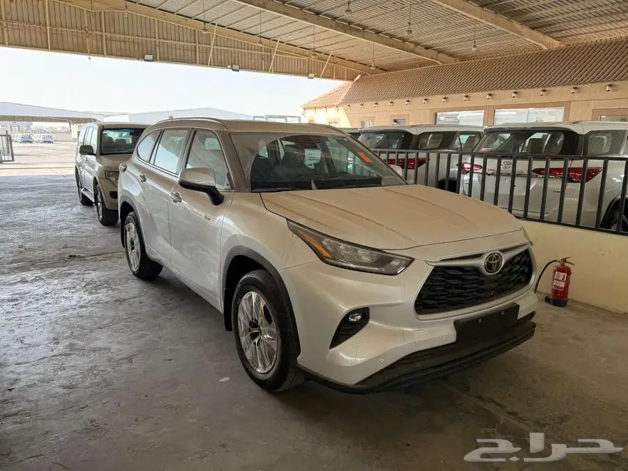تويوتا هايلاندر نص فل GLE 2025 2
