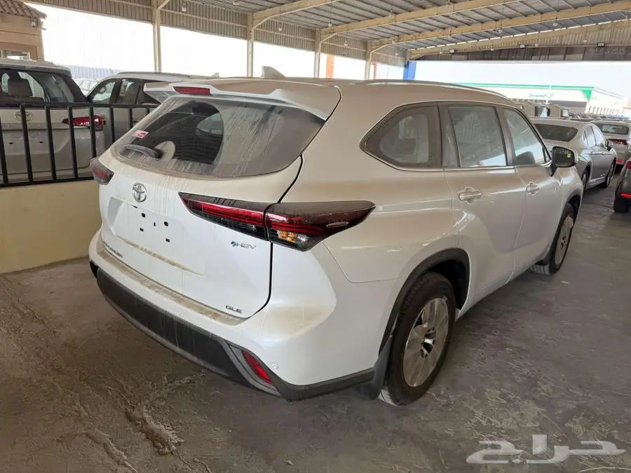 تويوتا هايلاندر نص فل GLE 2025 16