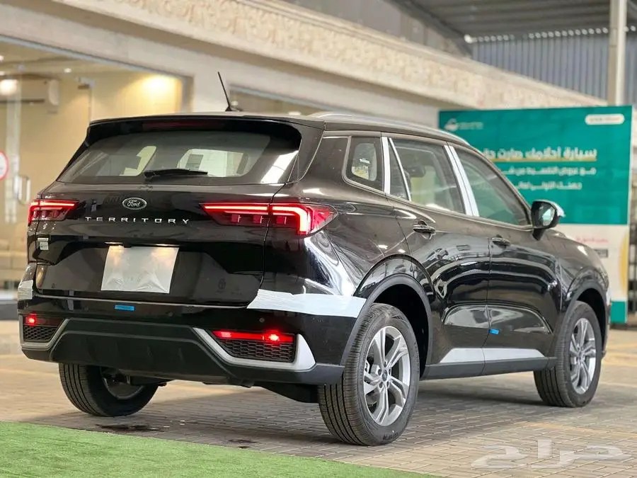 فورد تيريتوري امبيانتي 2025 11