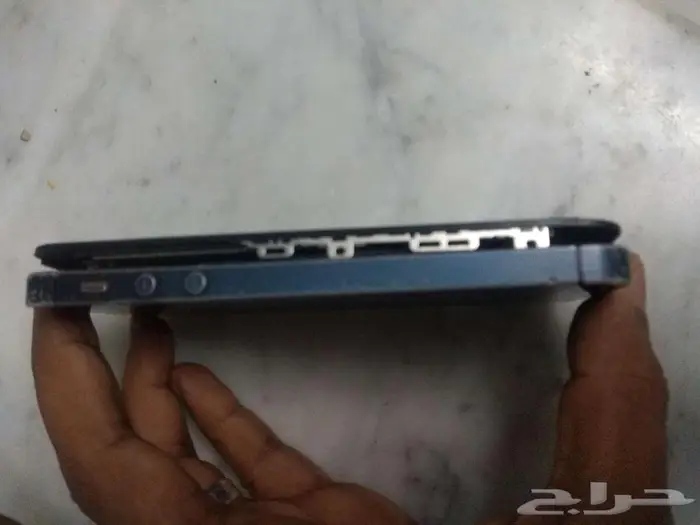 ايفون 4