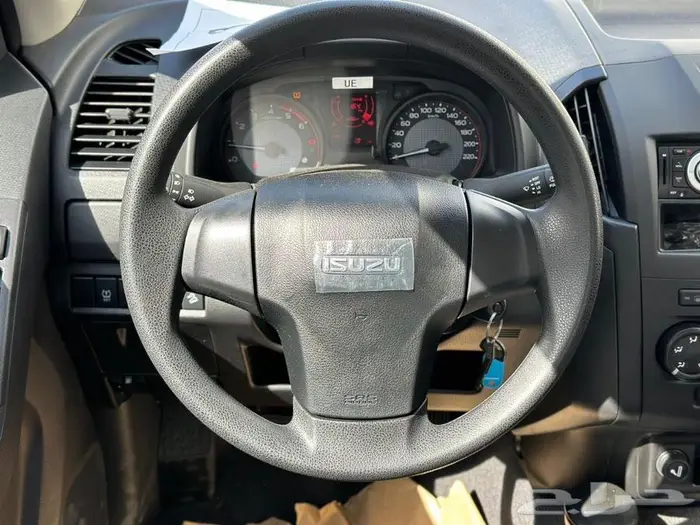 ايسوزو D-Max غمارة 2025 ( بسعر مميز ) 19