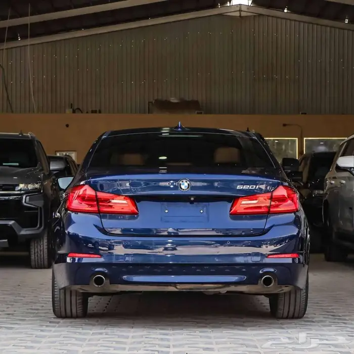 بي ام دبليو 520i 2020 5