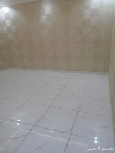 للبيع دور سكني تأسيس دورين وملحق حي الدفاع index