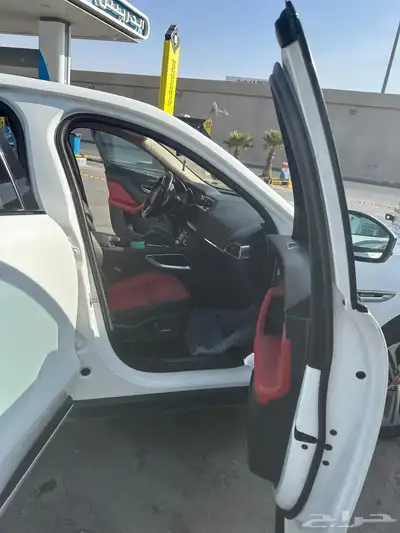 جاكوار E-pace index