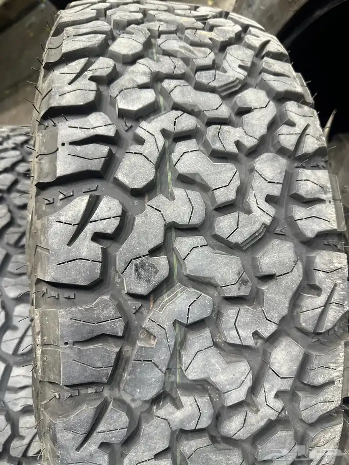 كفرات نص حجري ودواي مقاس 275 70 18 بزرعهاء 3