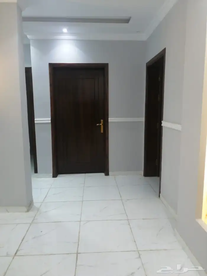 للبيع دور سكني تأسيس دورين وملحق حي الدفاع 12