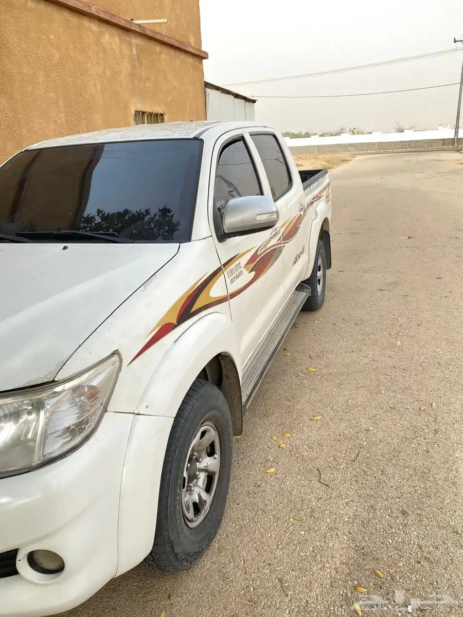 هايلوكس 2015 1