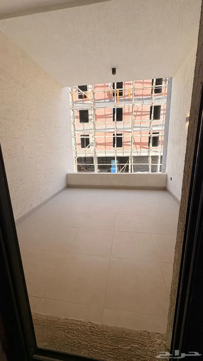 شقة فاخرة للبيع في حي الشوقية 14