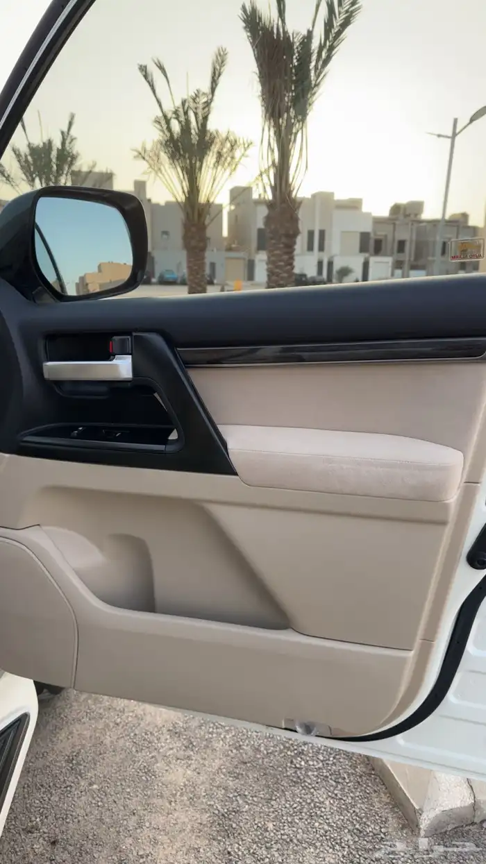 لاندكروزر تورنيق 2020 مخزن رقم 3 وارد عبداللطيف جميل 34