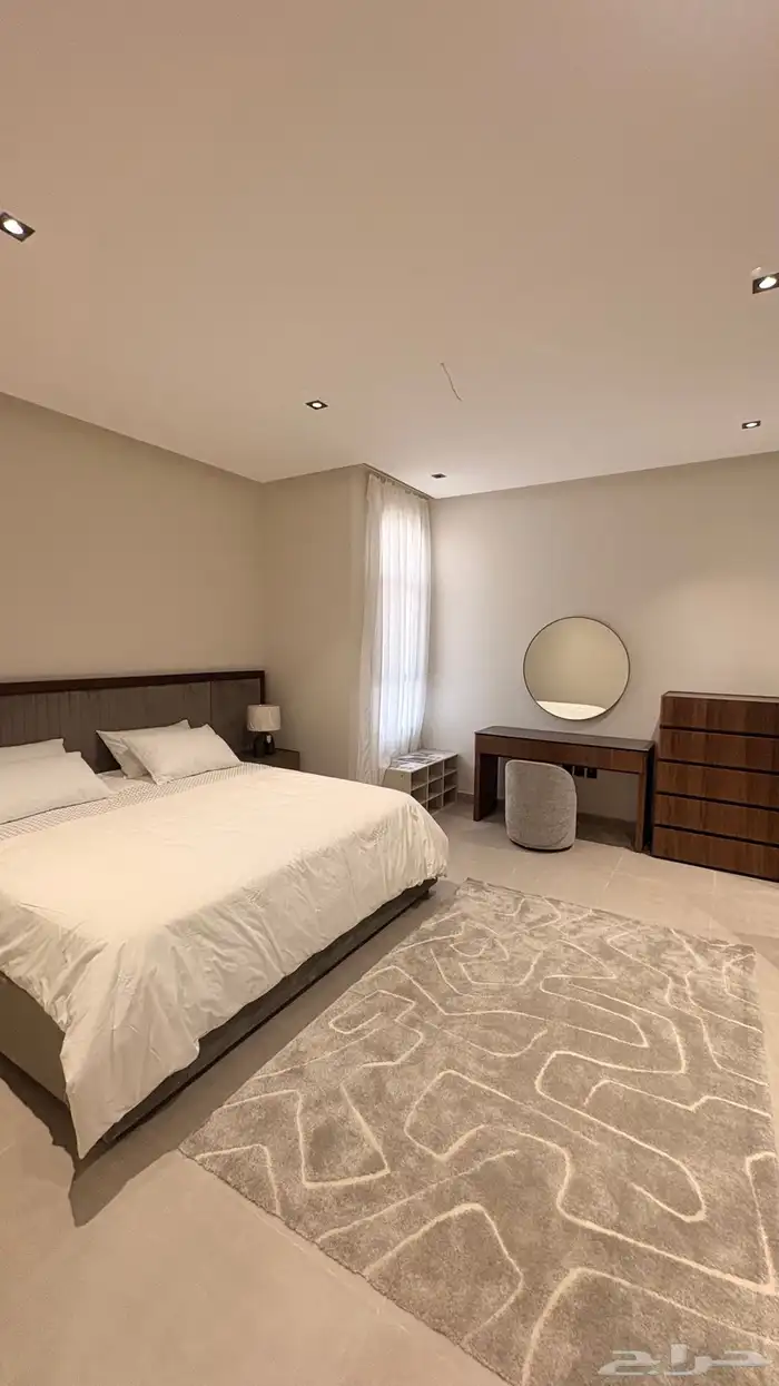 شقة فاخرة للبيع في حي الشوقية 25