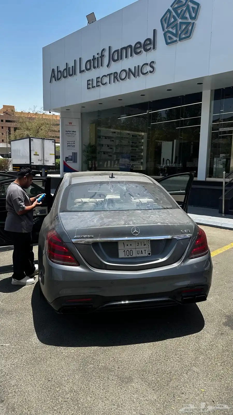 مرسيدس s63 2016  لوحة مميزة 1