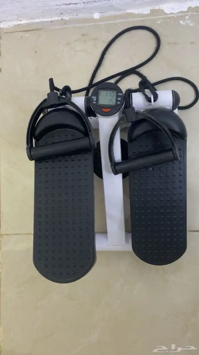 جهاز لياقه بدنيه داخلي صغير لتشكيل الساقين 1