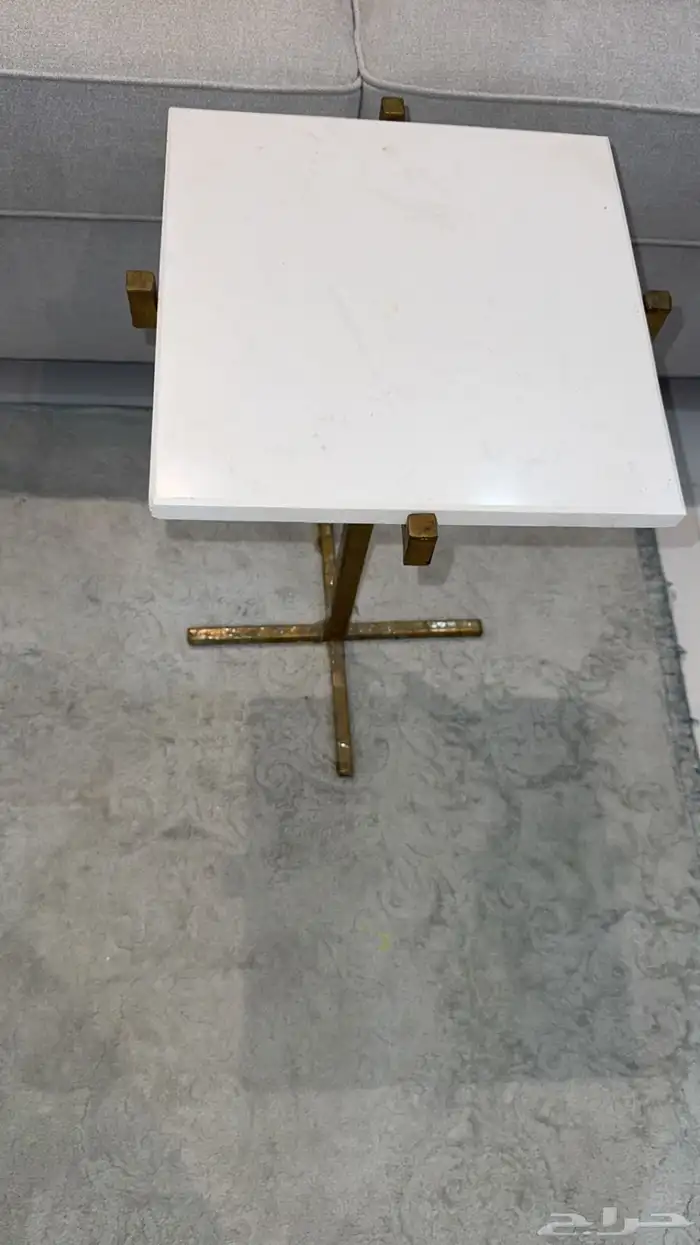 4 طاولات   طاوله كبيره للبيع 0