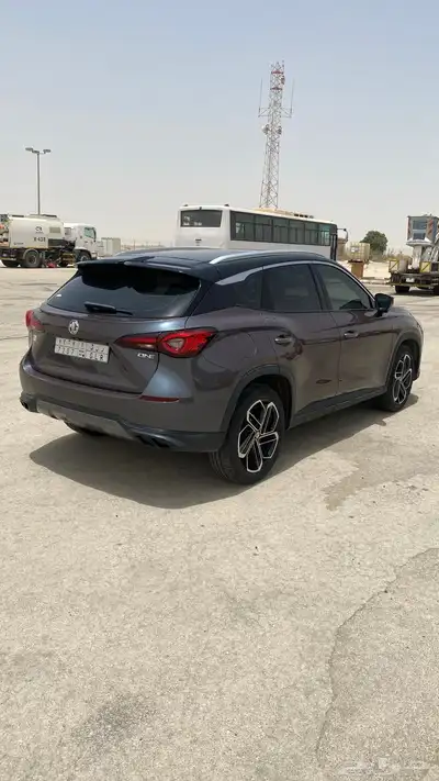 ام جي ون 2023 2