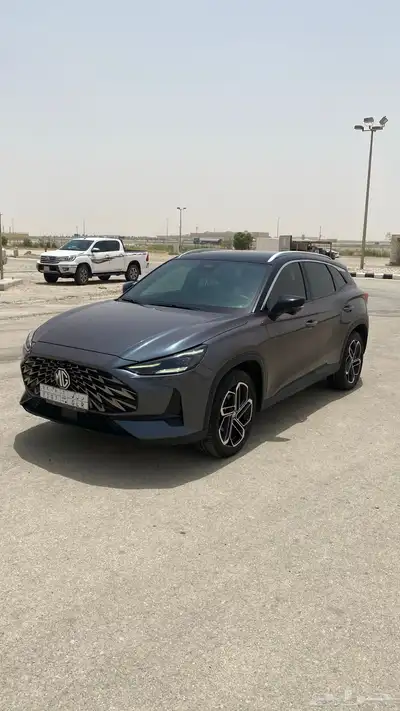 ام جي ون 2023 0