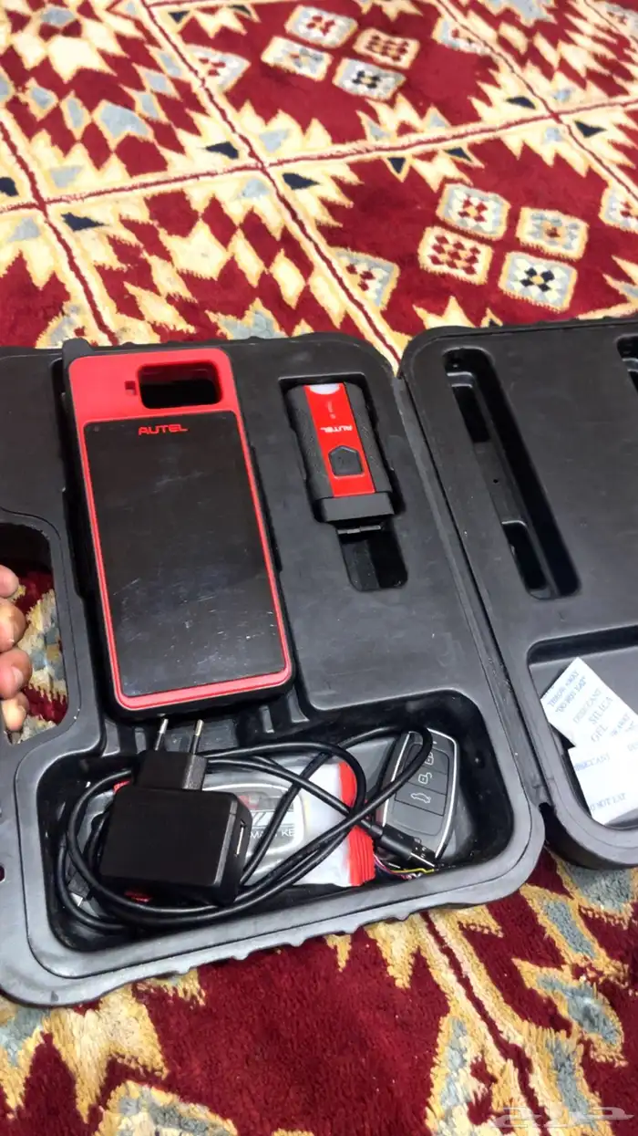 جهاز برمجة مفاتيح km100 Maxilm 4