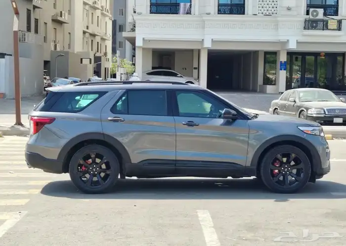 فورد اكسبلورر ST 2021 فل كامل توين تيربو 400 حصان 3