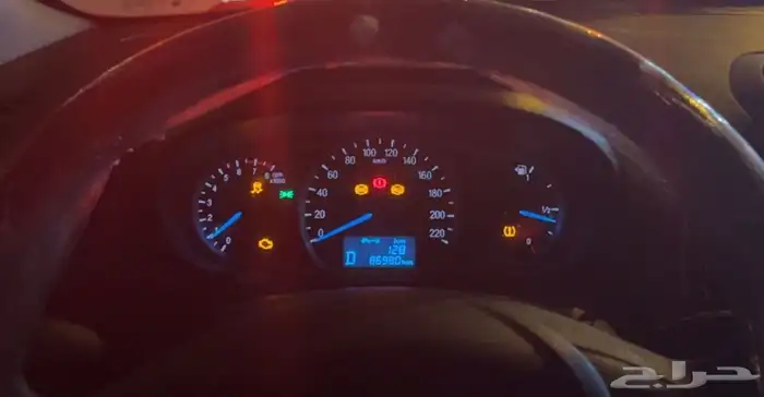 فورد فيجو 2020 قير اوتماتيك بنزين الممشى 87000 قابل للزياده 6