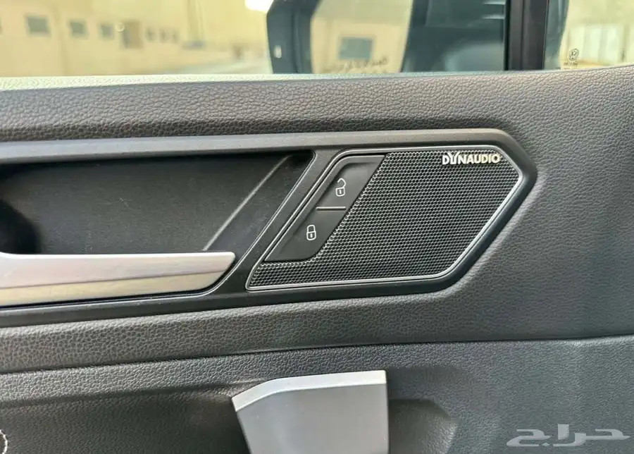 Volkswagen Tiguan R-Line 2019 Full Option Sport 53K KM 27