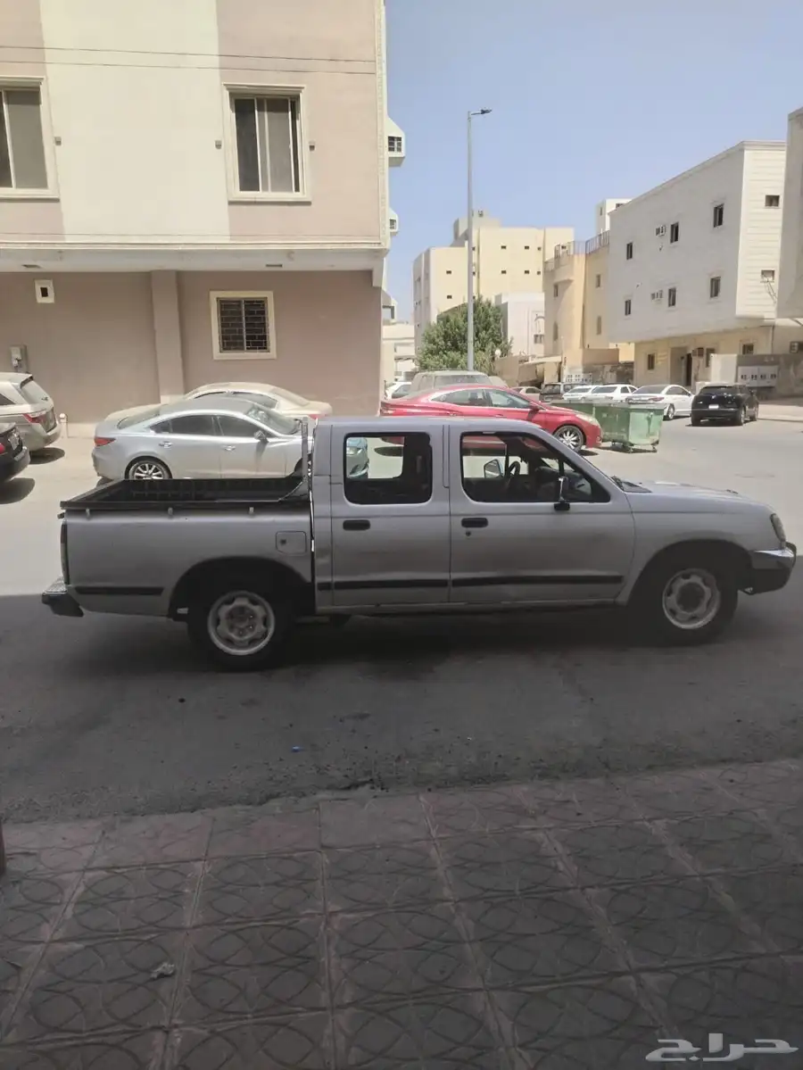 نيسان ددسن 2001 1