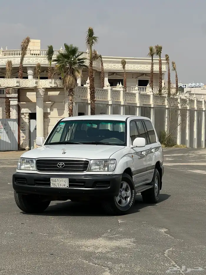 لاندكروزر 2002 جي اكس ار 13