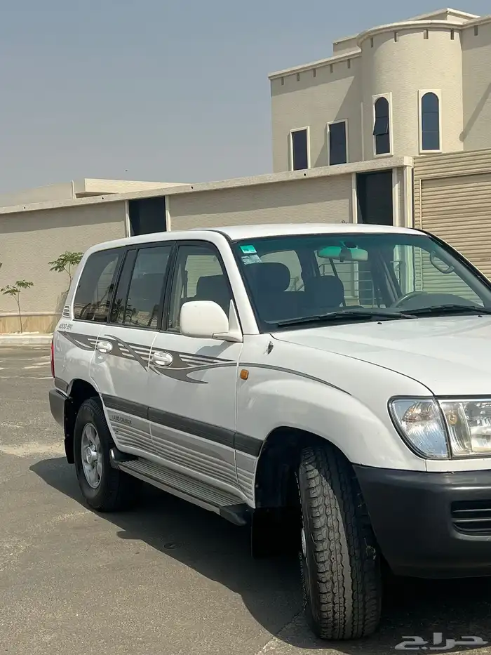 لاندكروزر 2002 جي اكس ار 10