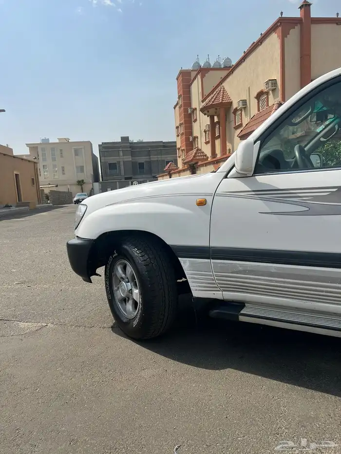 لاندكروزر 2002 جي اكس ار 14
