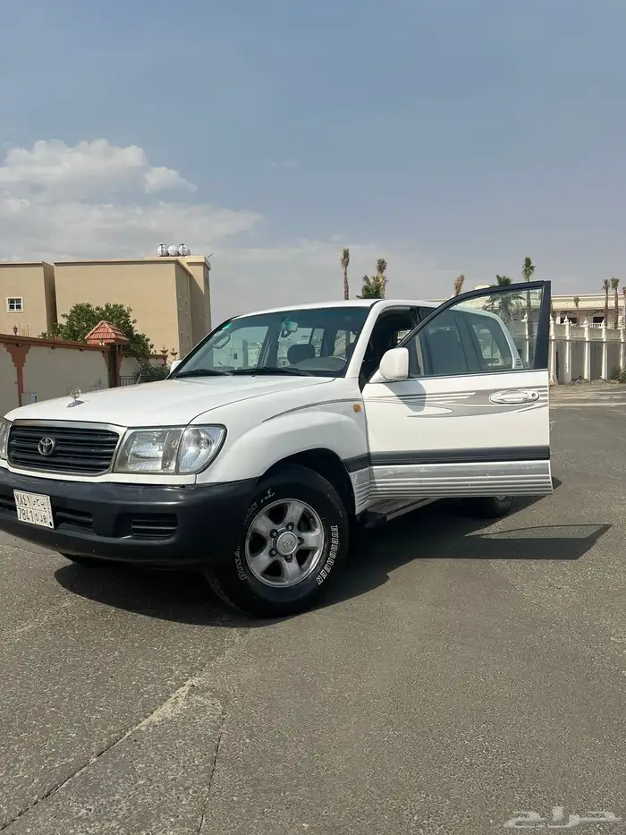 لاندكروزر 2002 جي اكس ار 17