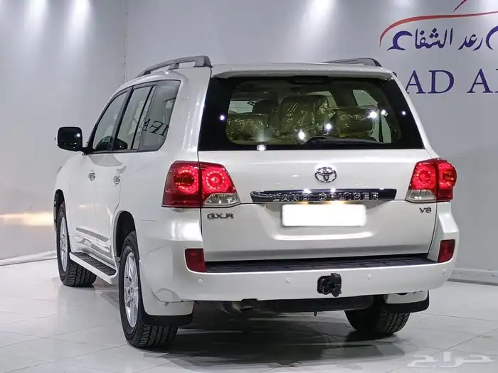 تويوتا لاندكروزر 2014 GXR v8 سعودي 9