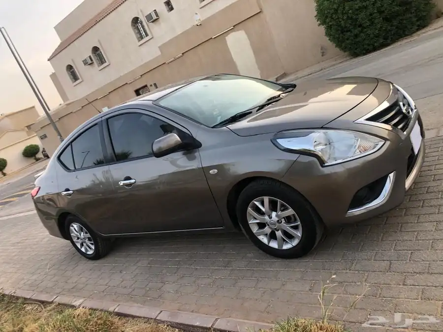 نيسان صني 4