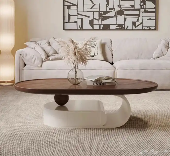 طاوله مودرن بيج و بني غامق ابداعي التصميم 1