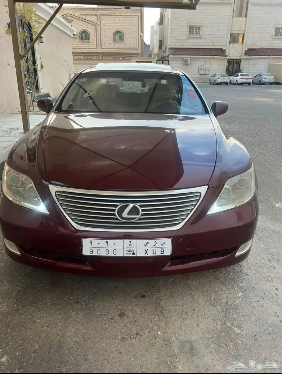 لكزس LS 460 2008 لارج 8