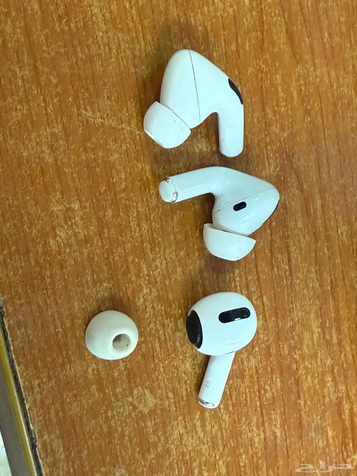 للبيع سماعات ايبوردز وبيت السماعه وسماعات منفصله 2