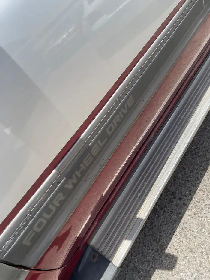 لاندكروزر VXR فل كامل 1993 11