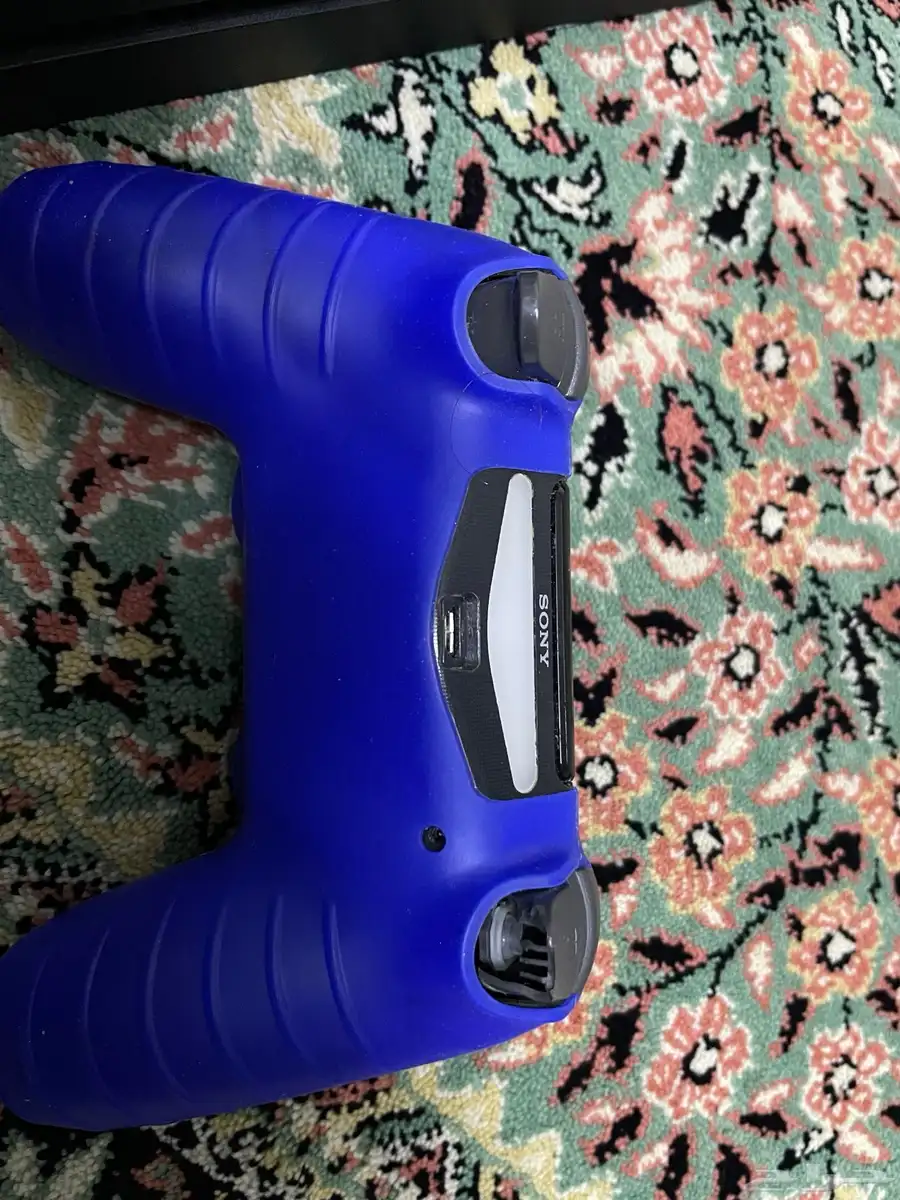 سوني فور 7