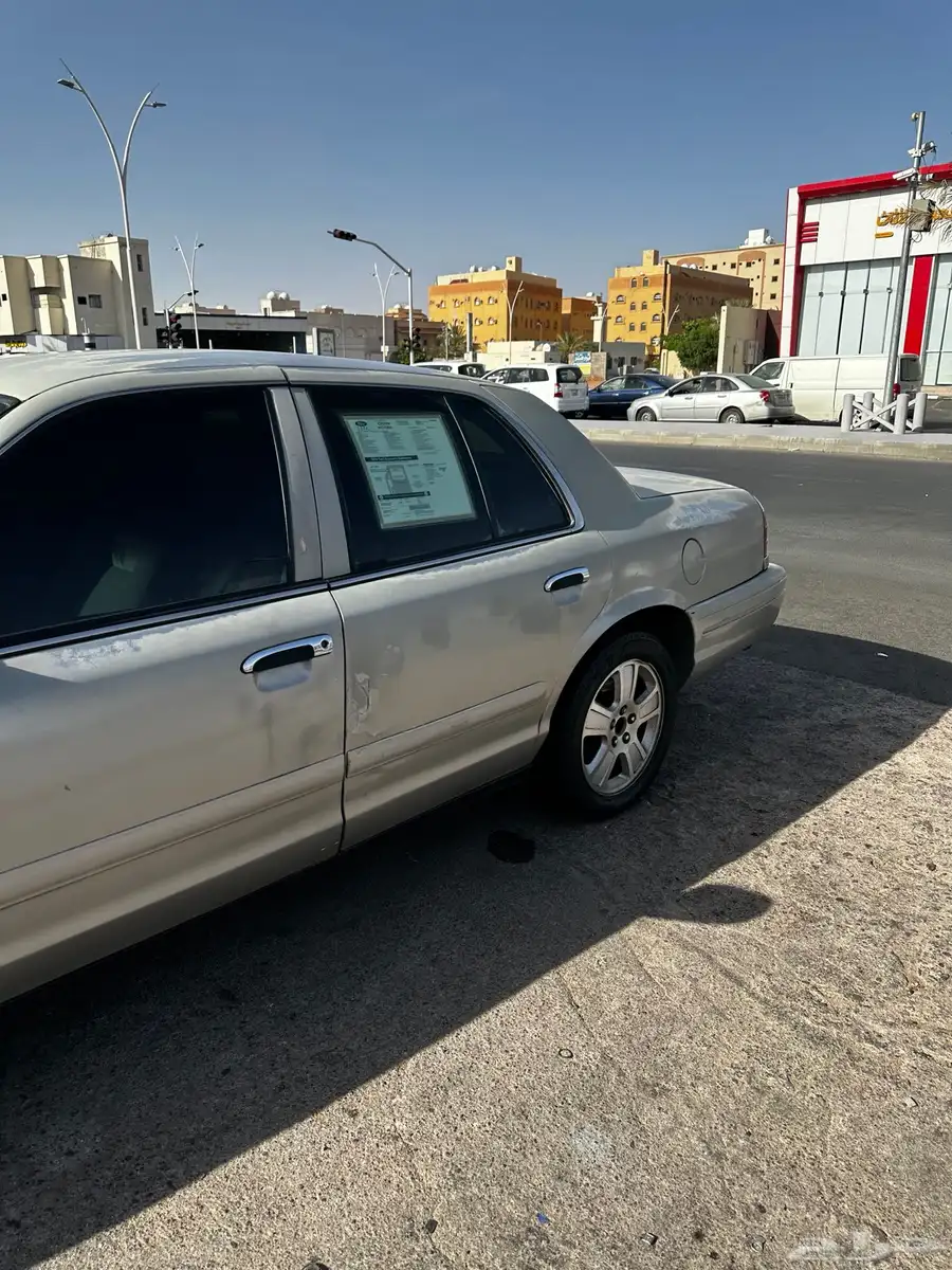 فورد فكتوريا 2